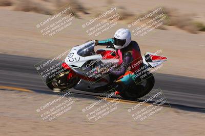 media/Dec-10-2023-SoCal Trackdays (Sun) [[0ce70f5433]]/Turn 9 Inside Set 2 (1115am)/